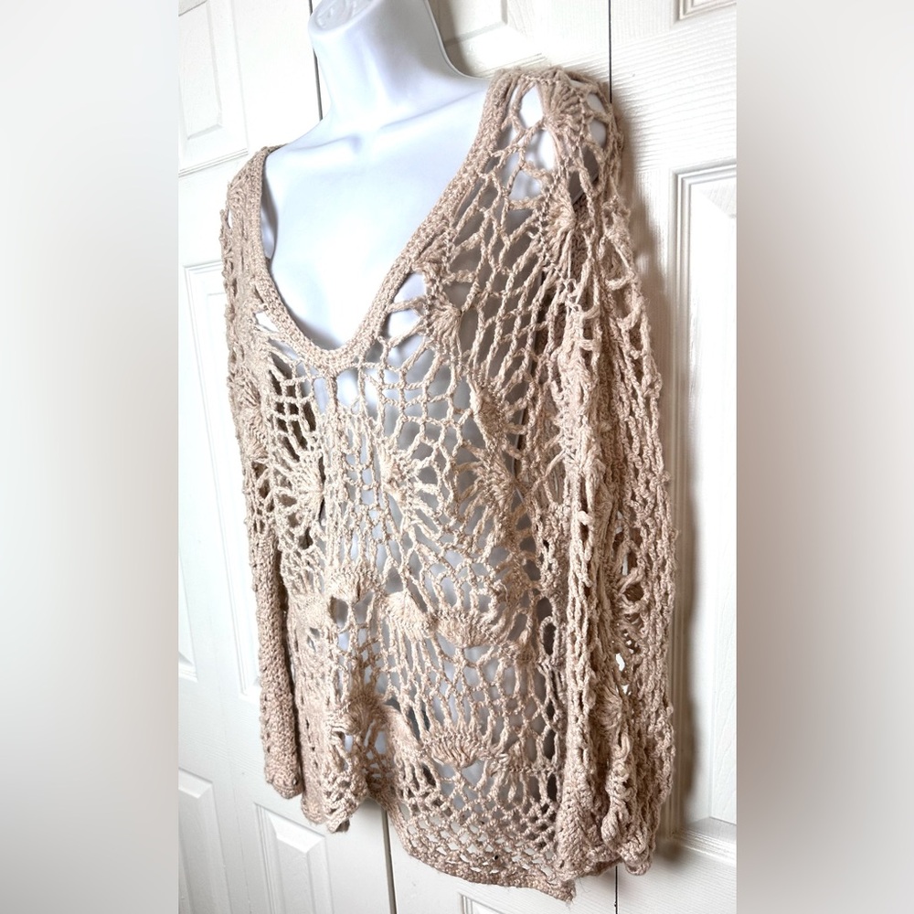 FREE PEOPLE Crochet Sweater Tan Beige Open Knit Beach Swimsuit Coverup Bohemian - Picture 3 of 10